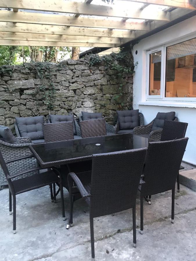 6 Eyre Square Lane Apartment Galway Luaran gambar